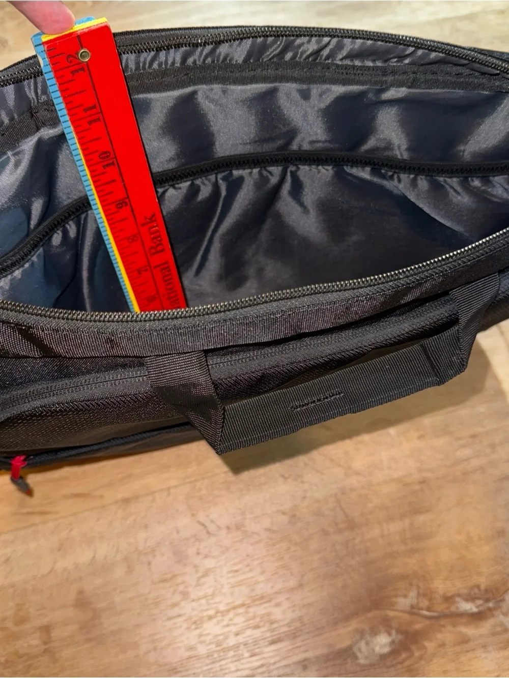 Lenovo ThinkPad Essential Top Load Laptop Bag Black 15.6